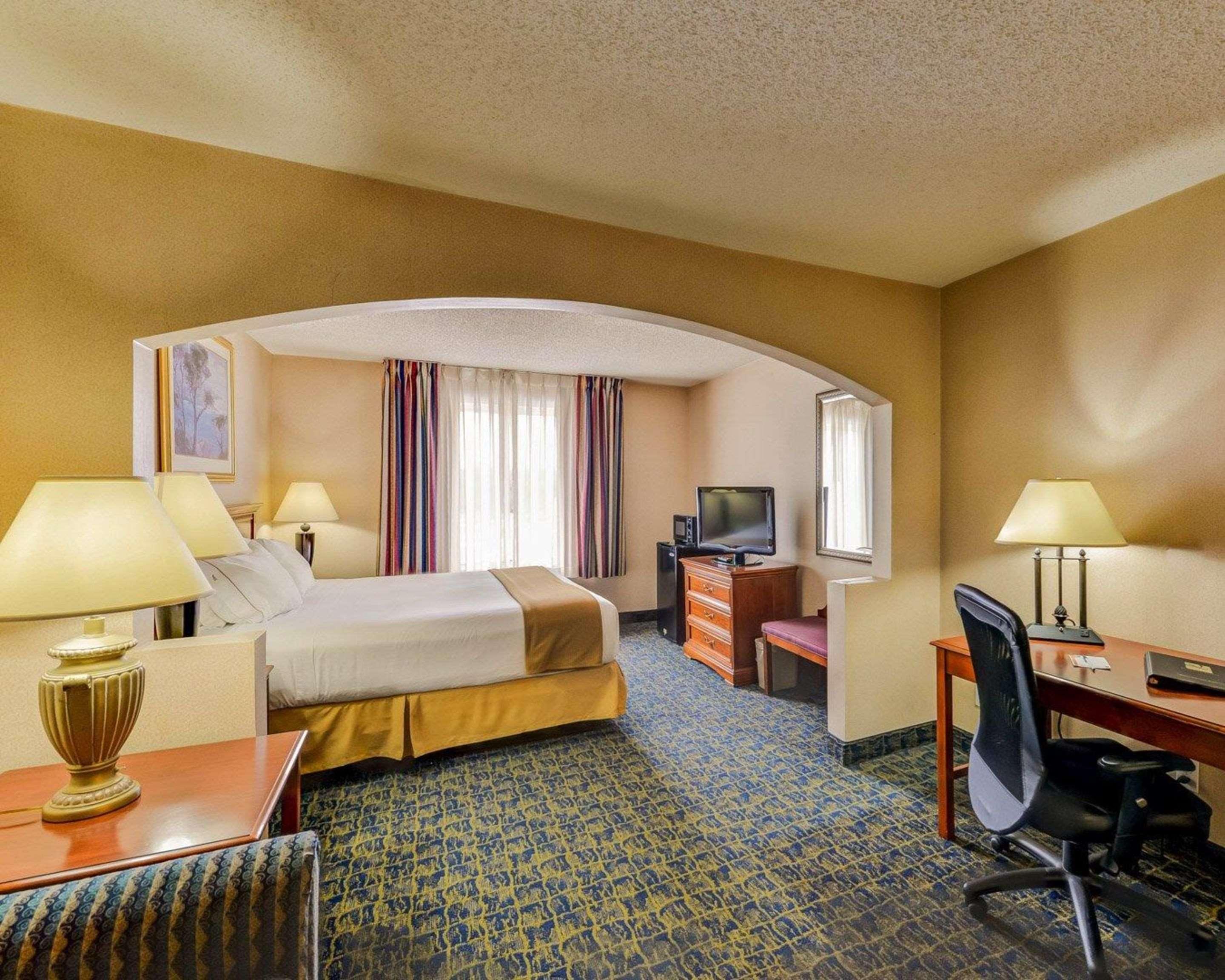 Quality Inn Spring Mills - Martinsburg North Eksteriør bilde
