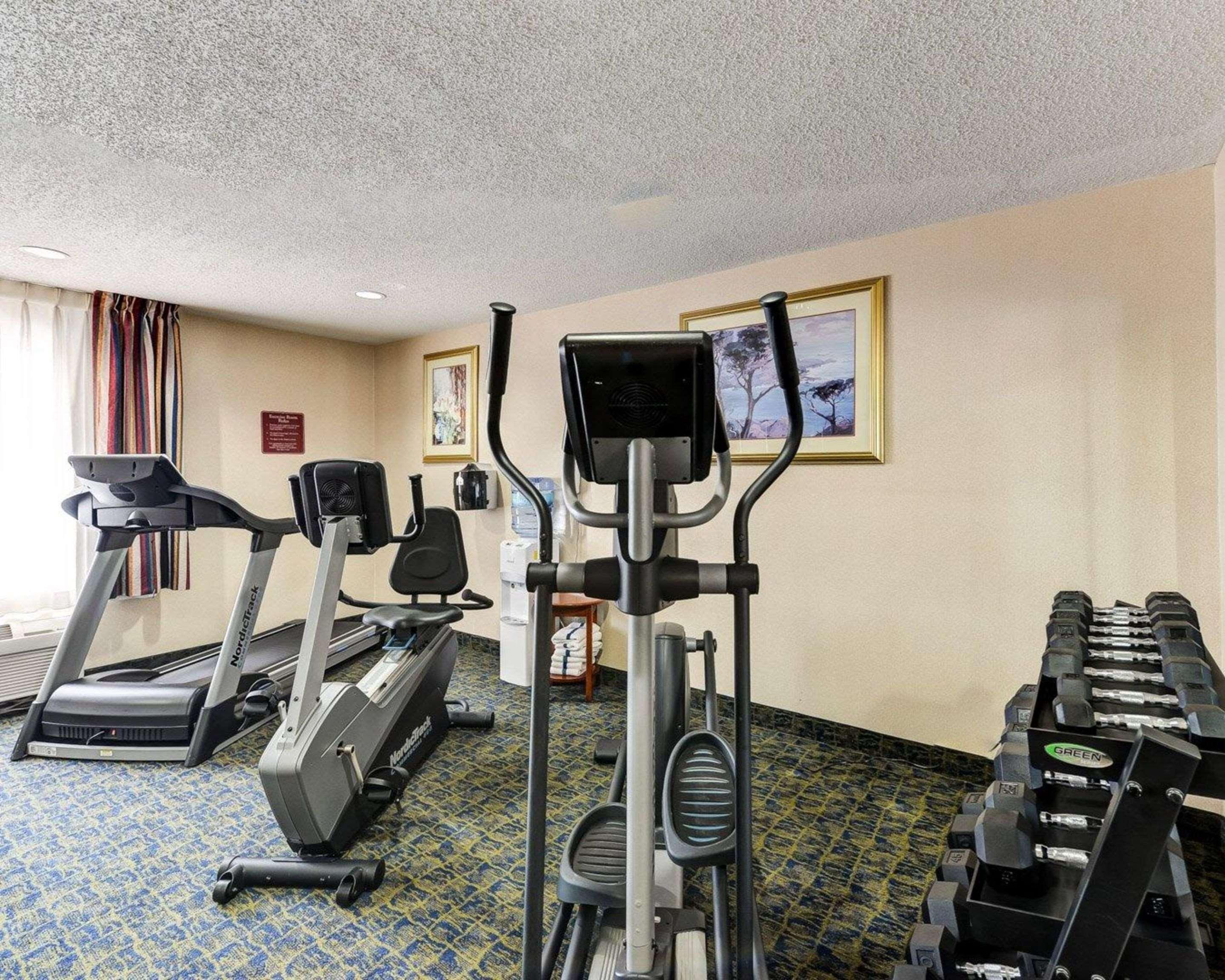 Quality Inn Spring Mills - Martinsburg North Eksteriør bilde